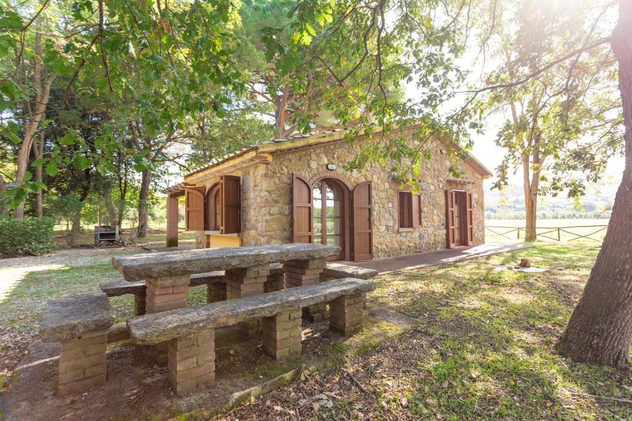 Cottage Il Gabbro مونتيسكودايو المظهر الخارجي الصورة