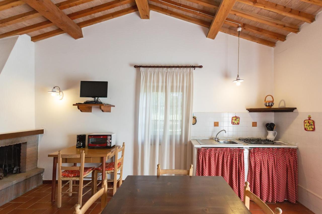 Cottage Il Gabbro مونتيسكودايو المظهر الخارجي الصورة